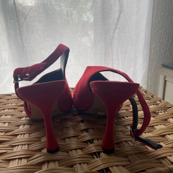 Vince Comuto Mahalda Lipstick Red suede heels Pump size 10 - Picture 4 of 7